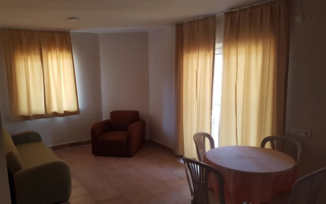 Selenya Apart Hotel