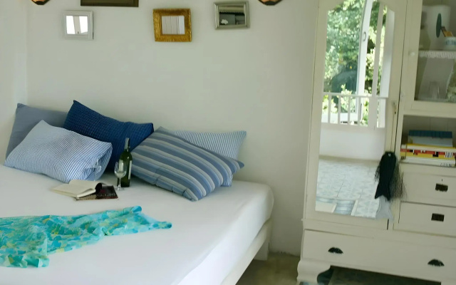 Brassiere Beach Resort