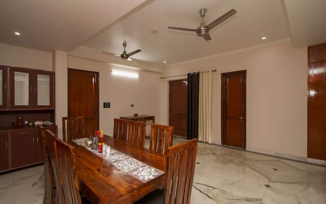 OYO 8430 Absin Hospitality