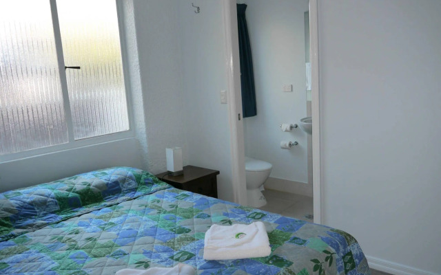 Acacia Inner City Inn