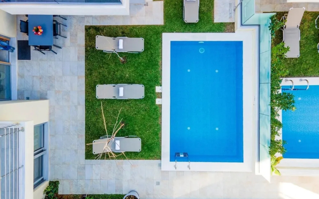 Park-view Pool Villa