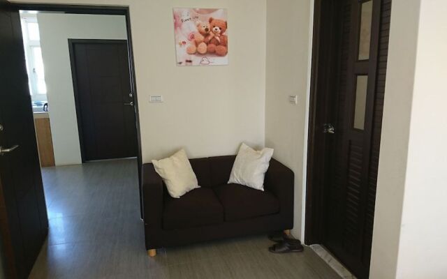 Taroko Xincheng Old Street B&B