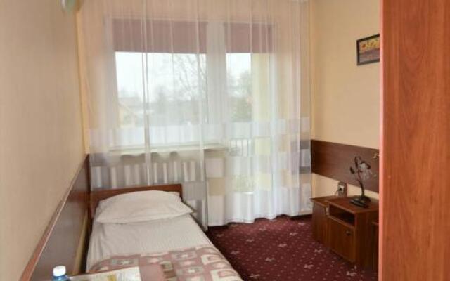 Sala Bankietowa i Pokoje Gościnne