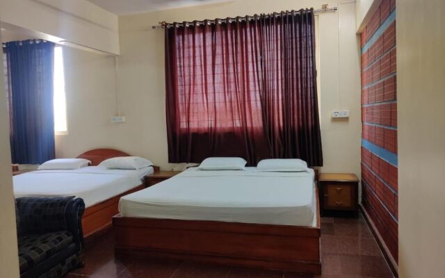 Hotel Chetan International