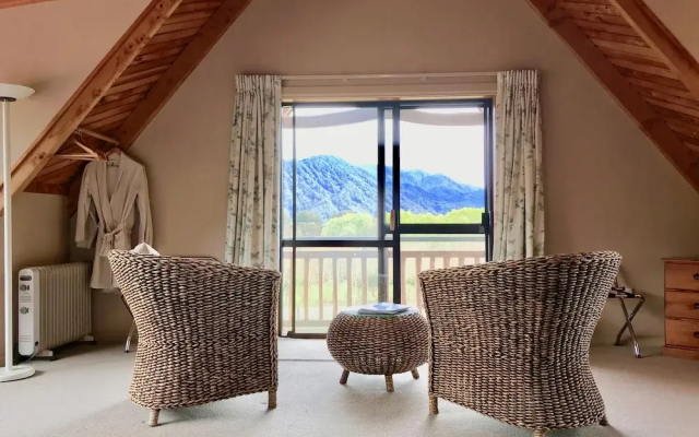 Murchison Lodge