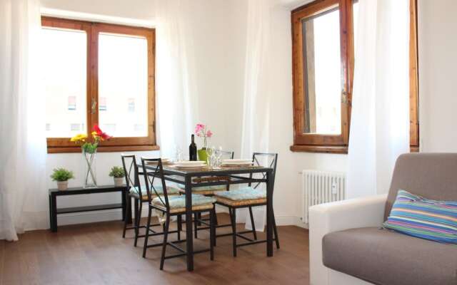 Art Apartment Stazione A