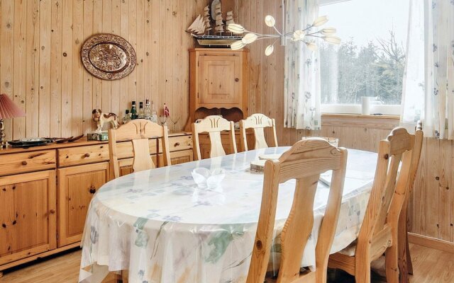 5 Person Holiday Home in Asaa