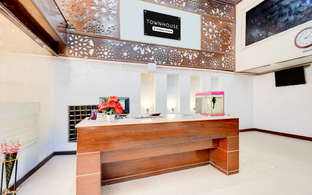 Townhouse Narayanaguda Metro Station Formerly Hotel Anshu Grand