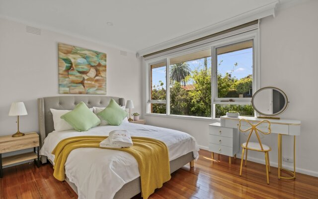 StayAU 2BRM Beach Family House Hampton