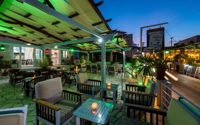 Akis Hotel