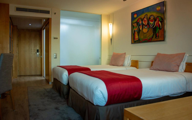 VIP Executive Entrecampos Hotel & Conference