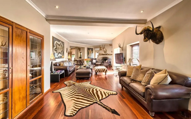 Ikhaya Safari Lodge