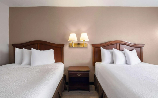 Travelodge by Wyndham Tucson AZ