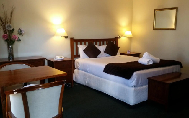 Ringwood Lake Inn