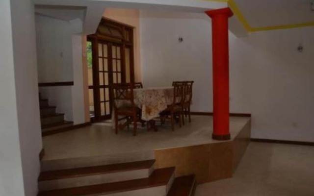 Hotel Mandakini