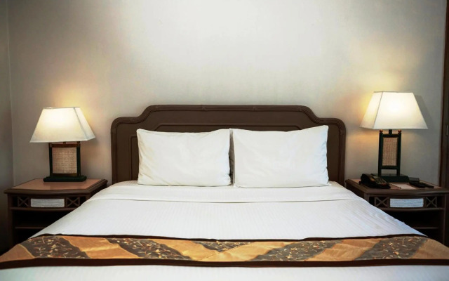 Waterfront Insular Hotel Davao