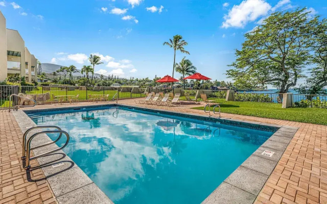 Oceanfront Napili Point Condo B 26 by RedAwning