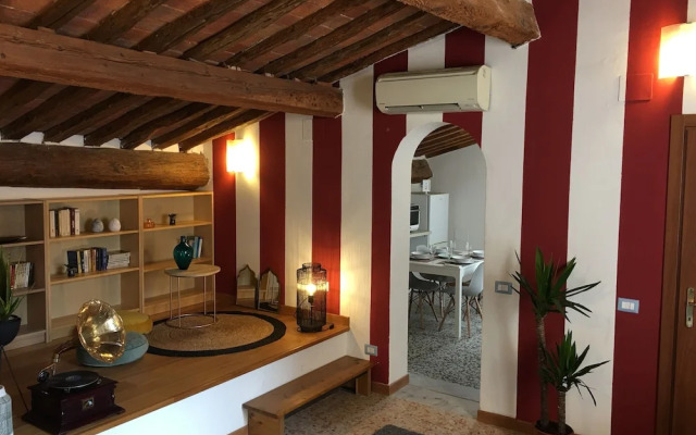 AwesHome - Lungarno Bellavista Penthouse
