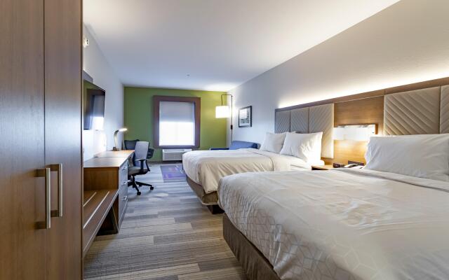 Holiday Inn Express & Suites Columbus - Worthington, an IHG Hotel