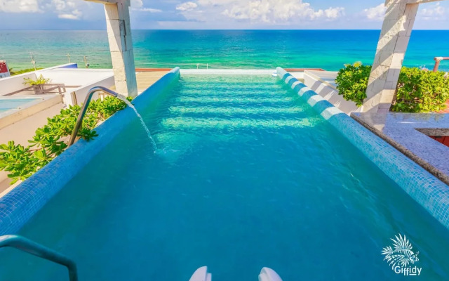 Deep Blue Condos - 301