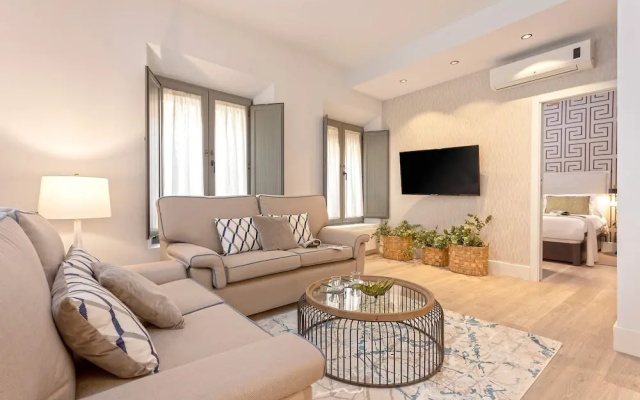 Bright Apartment in Granada Varela