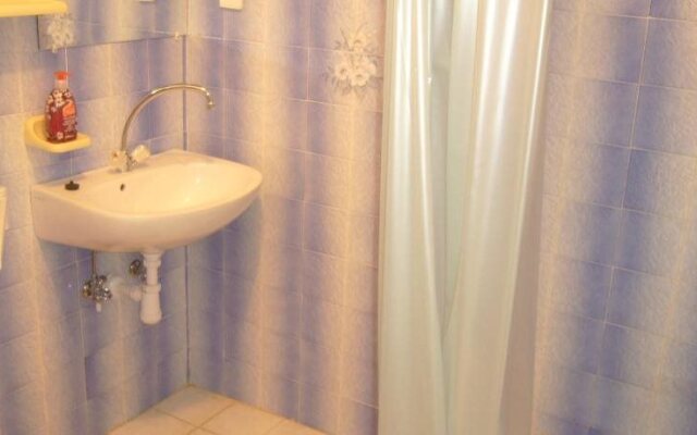 Ország Apartmanház