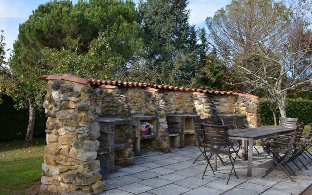 Wonderful location for weddings and parties by French château