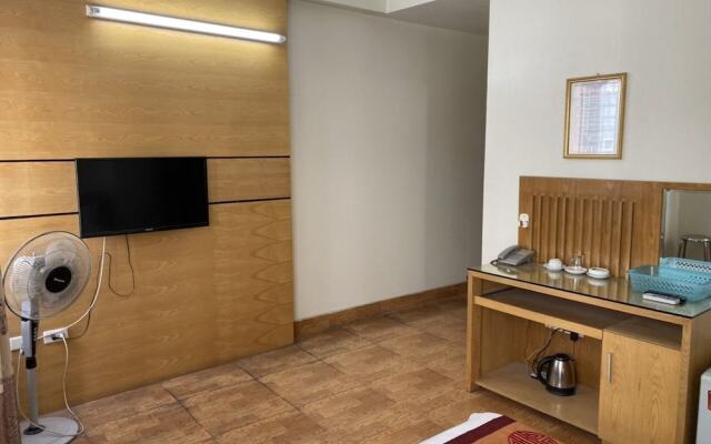 X6 Hotel