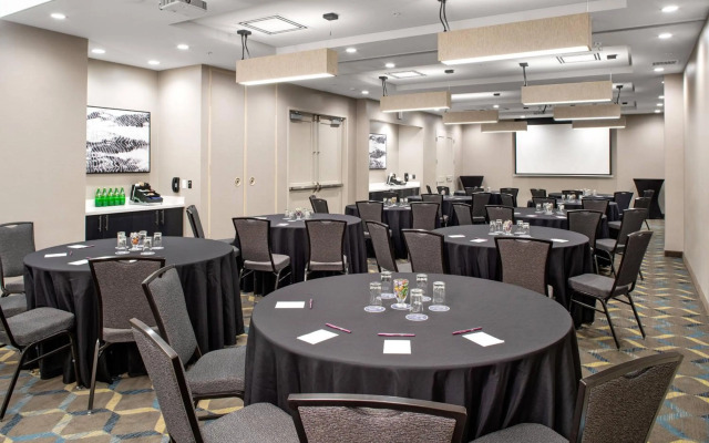 Residence Inn by Marriott Toronto Mississauga West