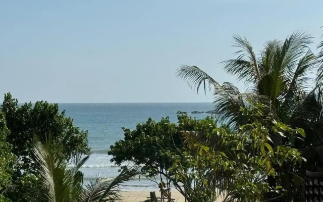 Room in Villa - Surf 247 Weligama Hotel