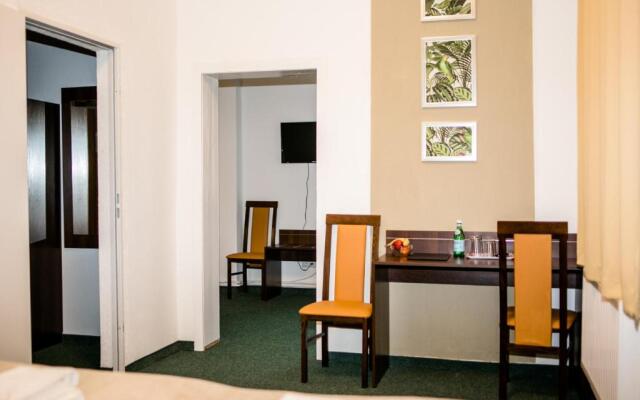 Hotel Polonia - Frankfurt-Oder