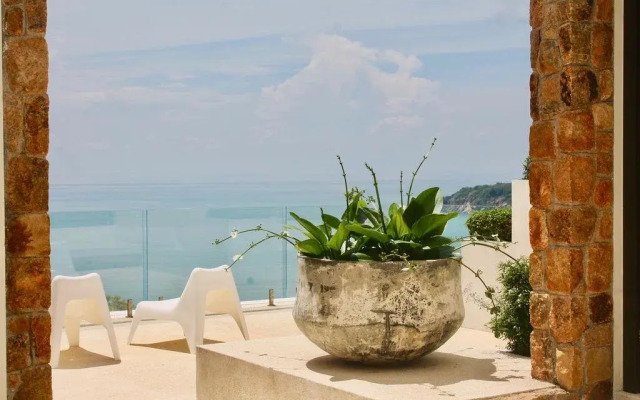 Villa Turquoise