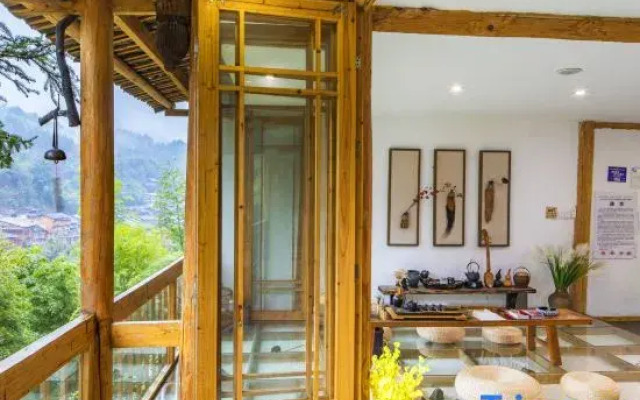 seclusion Hotel(Liping Zhaoxing store