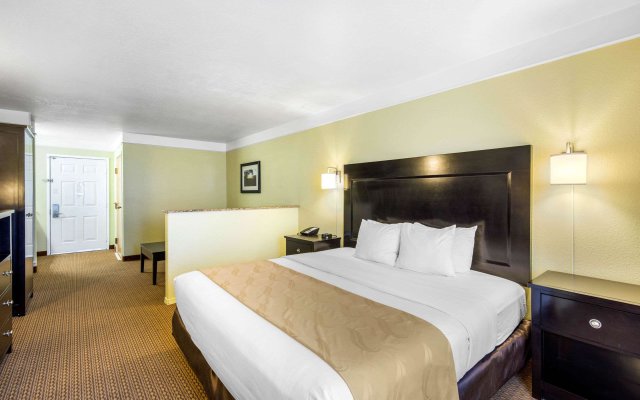 Quality Inn & Suites Gallup I-40 Exit 20