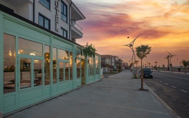 Hazal Hotel