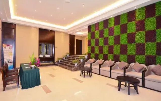 Bolaihua Hotel Wuhan Guanggu