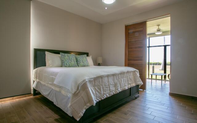 Relaxing Oceanfront Villa in Palmas del Mar Bv228