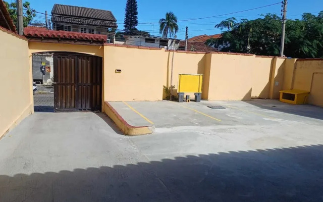 Cabo Frio - Jardim Flamboyant - Suítes