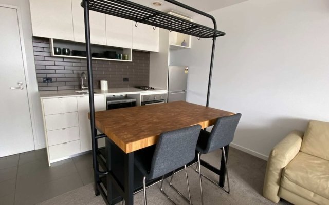 Lovely 2bed Unit Near Victoria Market and Cbd!