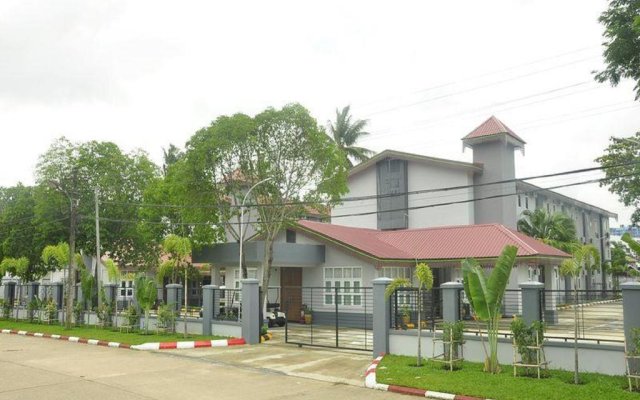 Myanmar Sports Hotel