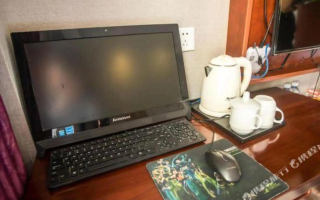 Super 8 Hotel (Pedestrian Street Traditional Chinese Medicine Hospital Branch) – Guest Rooms – Luan