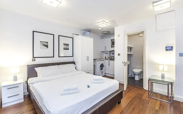 Monument Apartments London Bridge