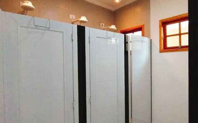 Youse Hostel and Hotel