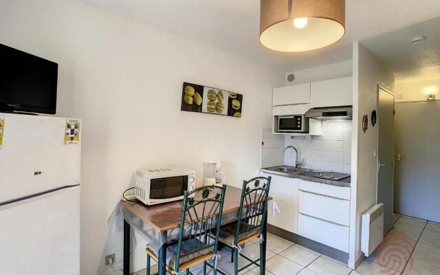 Appartement Lamalou-les-Bains, 1 pièce, 2 personnes - FR-1-451-123