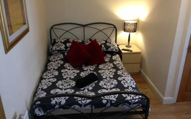 The Golden Lion Hotel