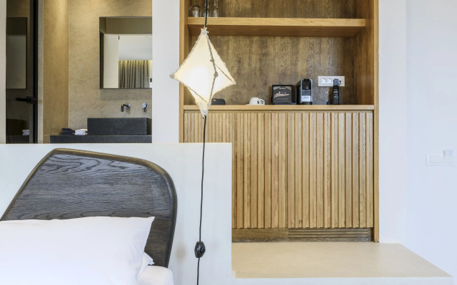 Nasta Intentional Living Mykonos