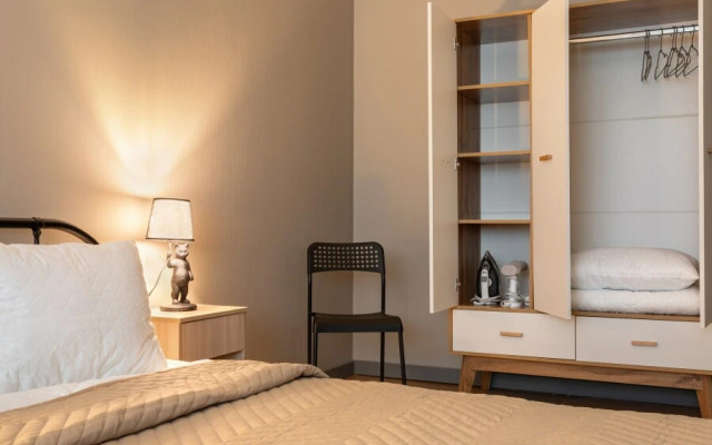 Апартаменты Посутки на Коммунальной 11