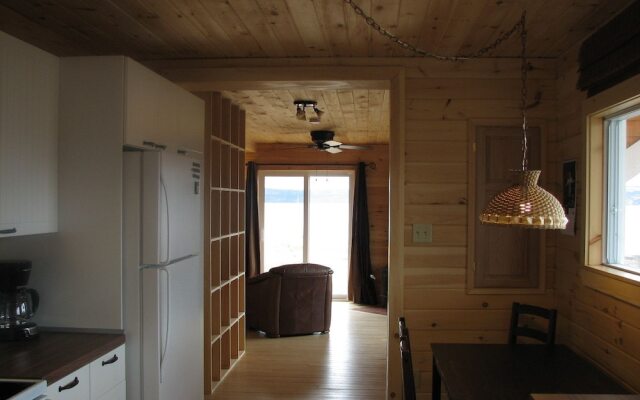 Cape Split View Cottages