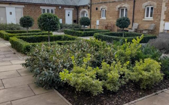 The Stables a Contractor Family Town House in Central Melton Mowbray