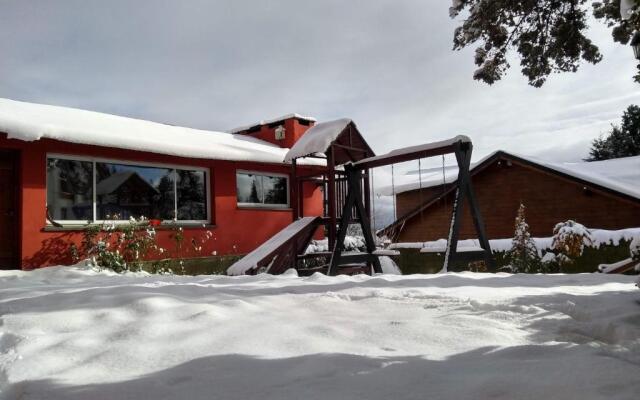 Solar De Las Araucarias Aparts Y Bungalows